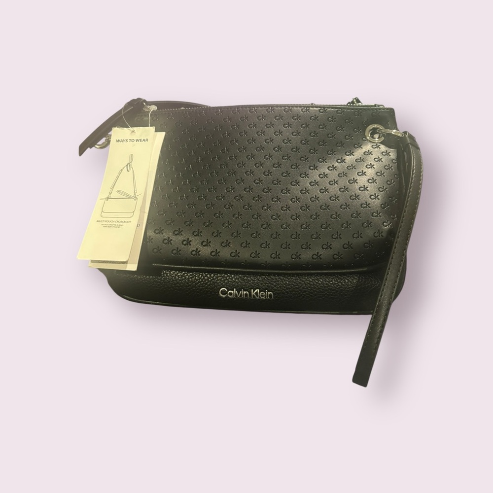 Calvin Klein Black Women's Bag crossbody & wristlet🌹